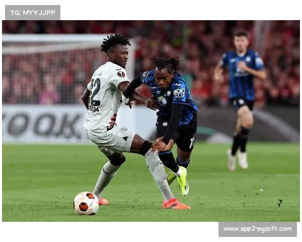 意甲新周期本土版权以每年9亿欧元签约DAZN与天空体育，部分俱乐部对价格不满